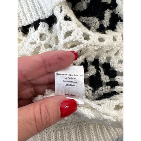 Crochet Knit Sweater By POL Floral Pattern Black & White Medium Cottagecore - Picture 6 of 10